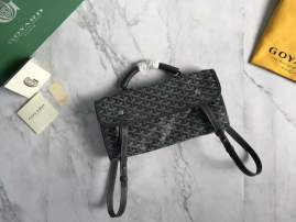 Picture of Goyard Handbags _SKUfw225670715fw